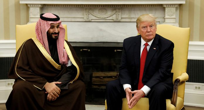 ترامب: أحب بن سلمان وهو يحبني وأعطاني 450 مليار دولار مقابل أن تكون السعودية أول محطة لزياراتي الخارجية