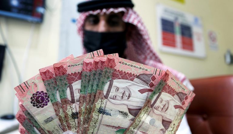 بلومبرغ: سبب تزعزع الاقتصاد السعودي يعود لبن سلمان والولايات المتحدة