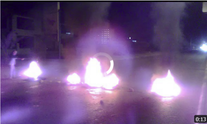 عدن تشعل ثورة غضب.. احتجاجات شعبية ليلية تطالب برحيل التحالف وتتوسع نحو مناطق جديدة